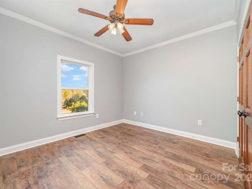 182 Canal Drive, Statesville, NC 28677.  MLS# CAR4318839, YatesRealty ID 3939. 