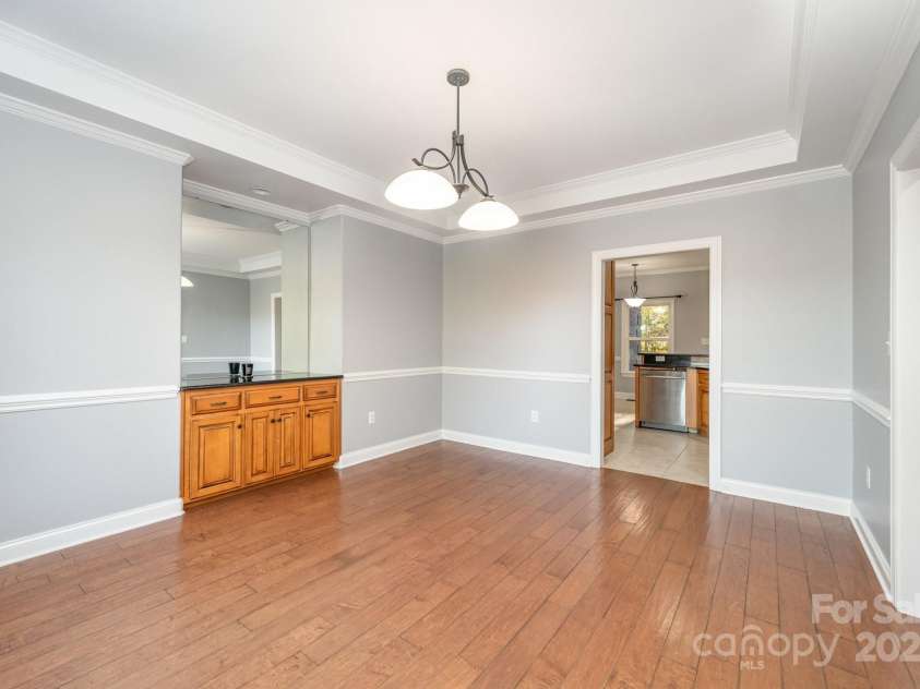 182 Canal Drive, Statesville, NC 28677.  MLS# CAR4318839, YatesRealty ID 3939. 