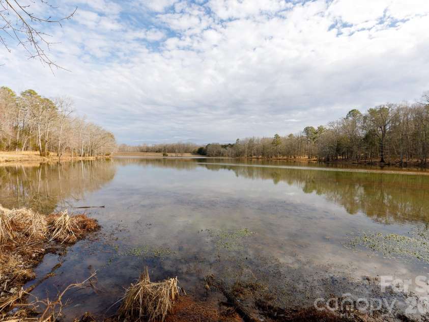 2025 Creekwood Drive, York, SC 29745.  MLS# CAR4350512, YatesRealty ID 3939. 