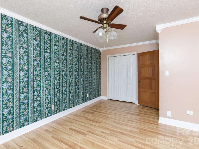 2025 Creekwood Drive, York, SC 29745.  MLS# CAR4350512, YatesRealty ID 3939. 