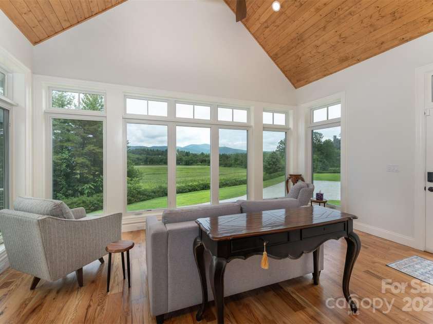 326 Golden Valley Drive, Hendersonville, NC 28792.  MLS# CAR4285280, YatesRealty ID 3939. 