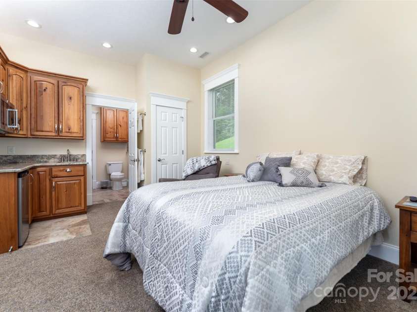 326 Golden Valley Drive, Hendersonville, NC 28792.  MLS# CAR4285280, YatesRealty ID 3939. 