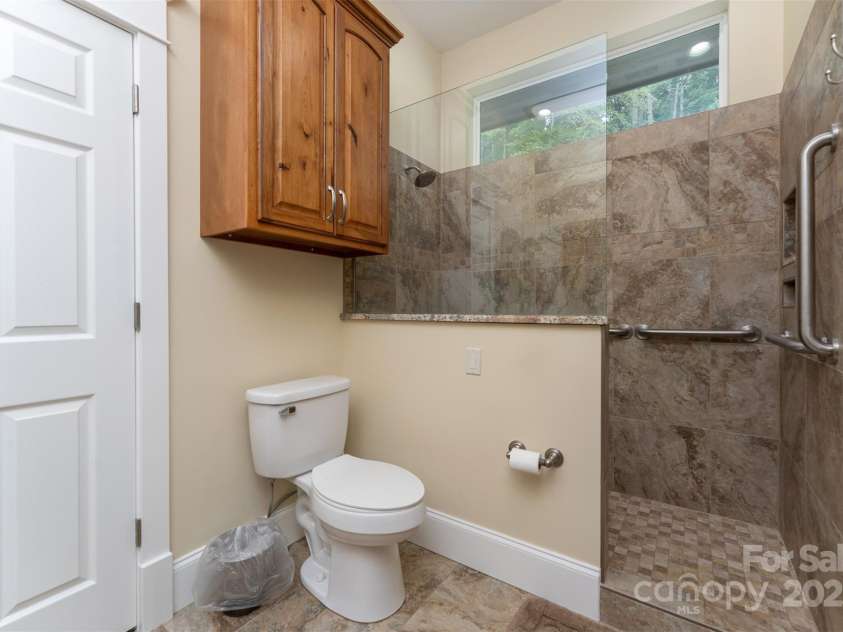 326 Golden Valley Drive, Hendersonville, NC 28792.  MLS# CAR4285280, YatesRealty ID 3939. 