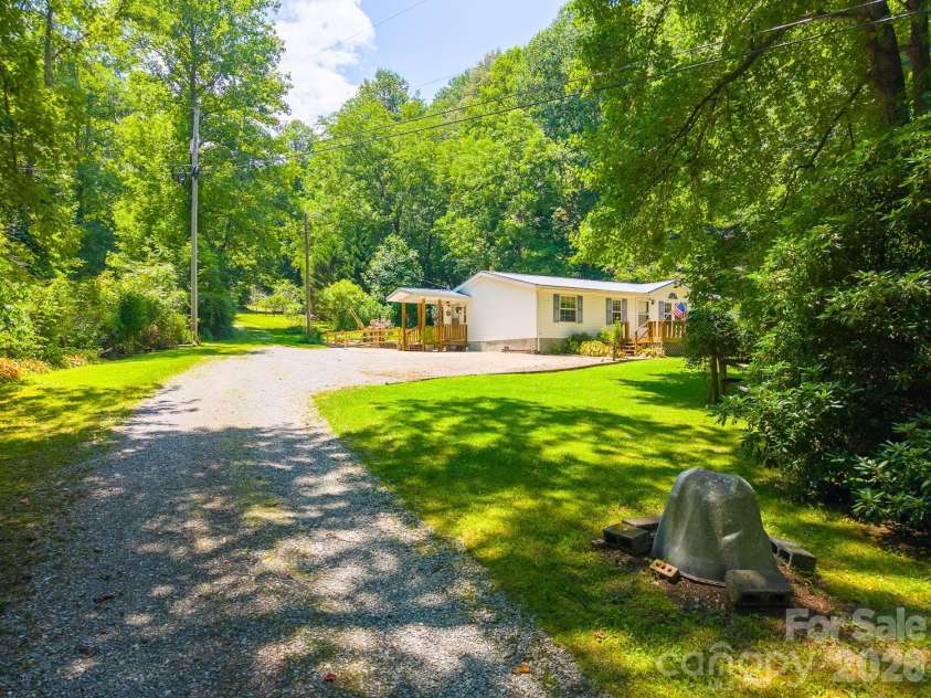 394 Anderson Creek Road, Robbinsville, NC 28771.  MLS# CAR4406792, YatesRealty ID 39390. 