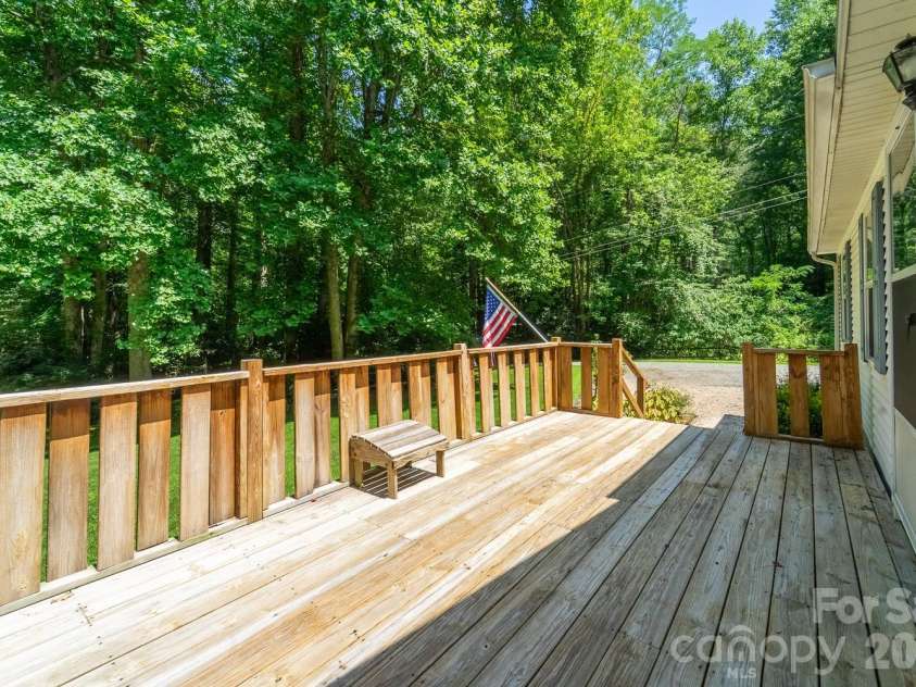 394 Anderson Creek Road, Robbinsville, NC 28771.  MLS# CAR4406792, YatesRealty ID 39390. 