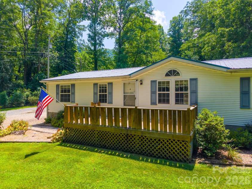 394 Anderson Creek Road, Robbinsville, NC 28771.  MLS# CAR4406792, YatesRealty ID 39390. 