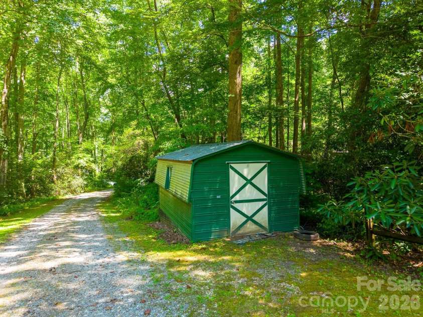 394 Anderson Creek Road, Robbinsville, NC 28771.  MLS# CAR4406792, YatesRealty ID 39390. 