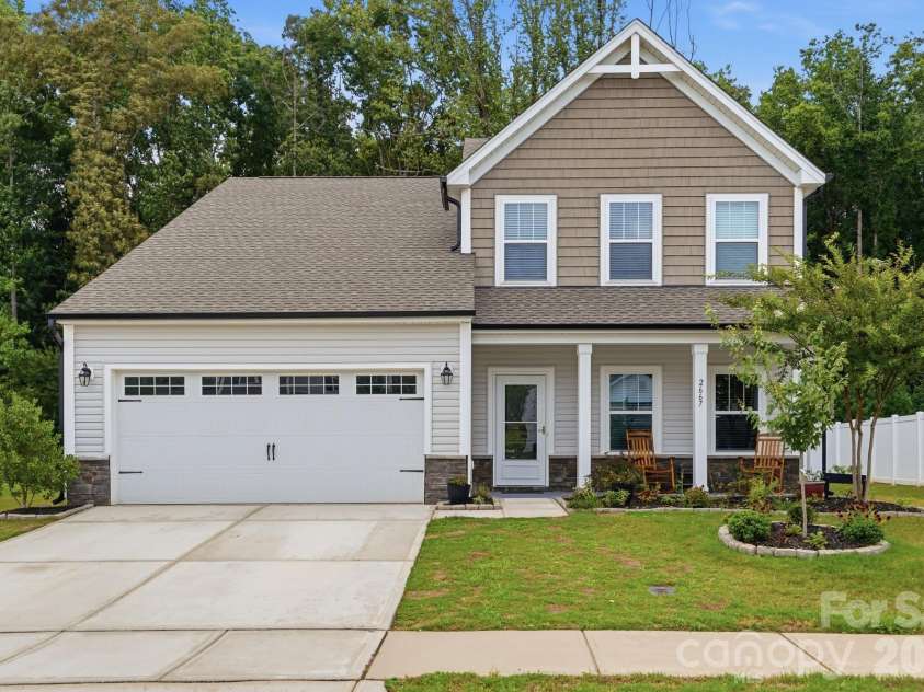 2667 Andes Drive, Statesville, NC 28625.  MLS# CAR4406112, YatesRealty ID 39391. 