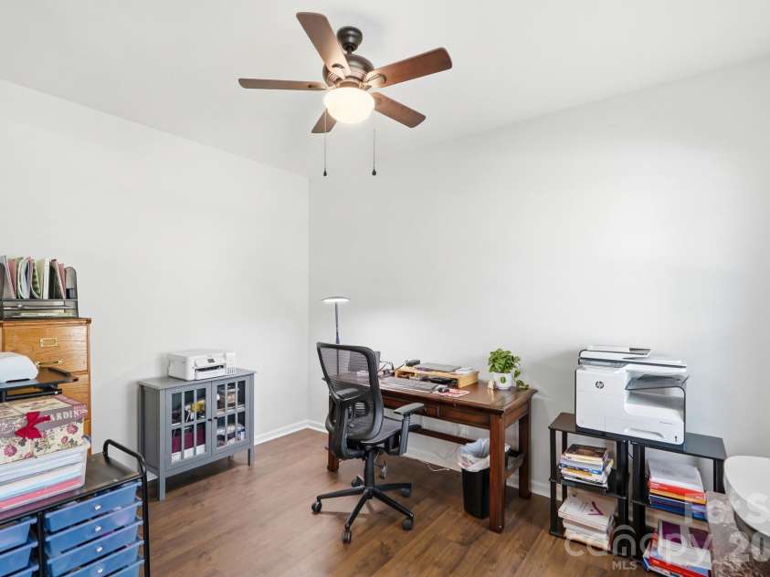 2667 Andes Drive, Statesville, NC 28625.  MLS# CAR4406112, YatesRealty ID 39391. Flexible office or study space.