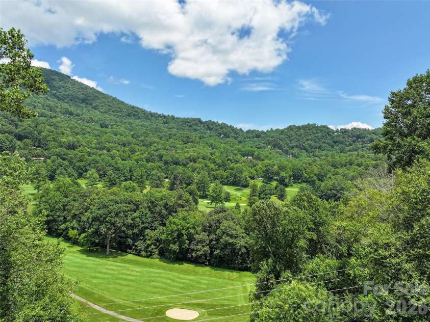 39 Maplewood Drive, Maggie Valley, NC 28751.  MLS# CAR4406805, YatesRealty ID 39396. 