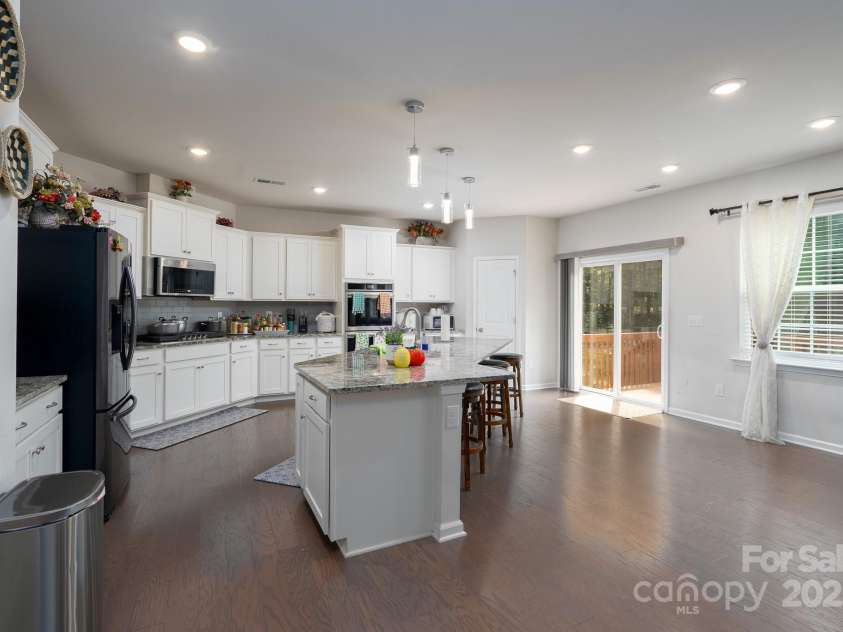 12009 Wild Ginger Lane, Charlotte, NC 28227.  MLS# CAR4293416, YatesRealty ID 394. 