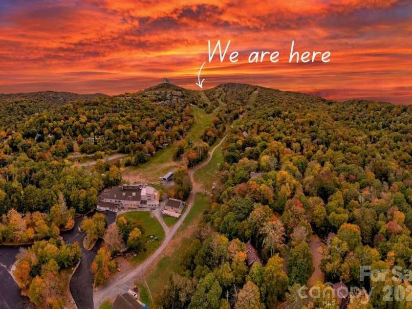 101 Sugar Ski Drive, Sugar Mountain, NC 28604.  MLS# CAR4340782, YatesRealty ID 3940. 