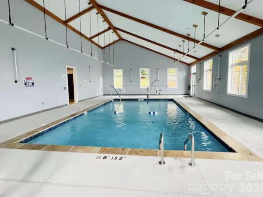 101 Sugar Ski Drive, Sugar Mountain, NC 28604.  MLS# CAR4340782, YatesRealty ID 3940. Clubhouse Pool