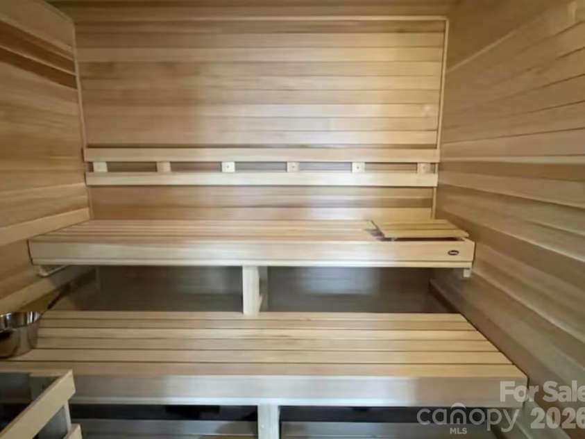 101 Sugar Ski Drive, Sugar Mountain, NC 28604.  MLS# CAR4340782, YatesRealty ID 3940. Clubhouse Sauna