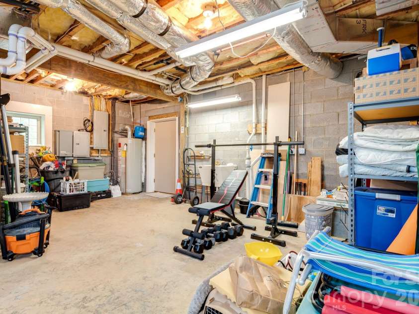 5584 Spring Road, Hendersonville, NC 28739.  MLS# CAR4350569, YatesRealty ID 3940. 