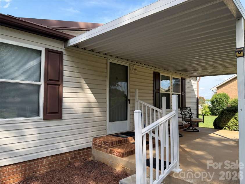5720 Skyway Drive, Conover, NC 28613.  MLS# CAR4406645, YatesRealty ID 39400. 