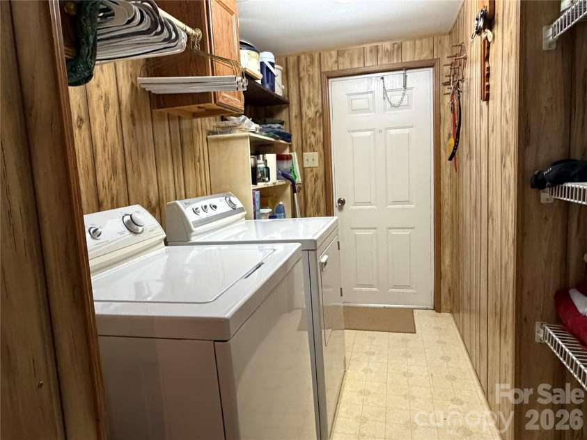 5720 Skyway Drive, Conover, NC 28613.  MLS# CAR4406645, YatesRealty ID 39400. 