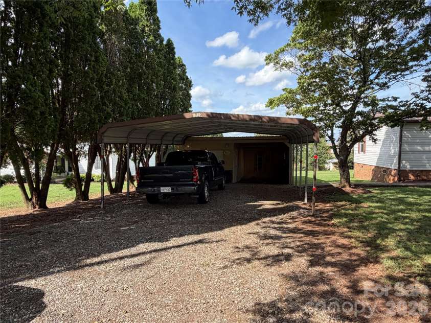 5720 Skyway Drive, Conover, NC 28613.  MLS# CAR4406645, YatesRealty ID 39400. 