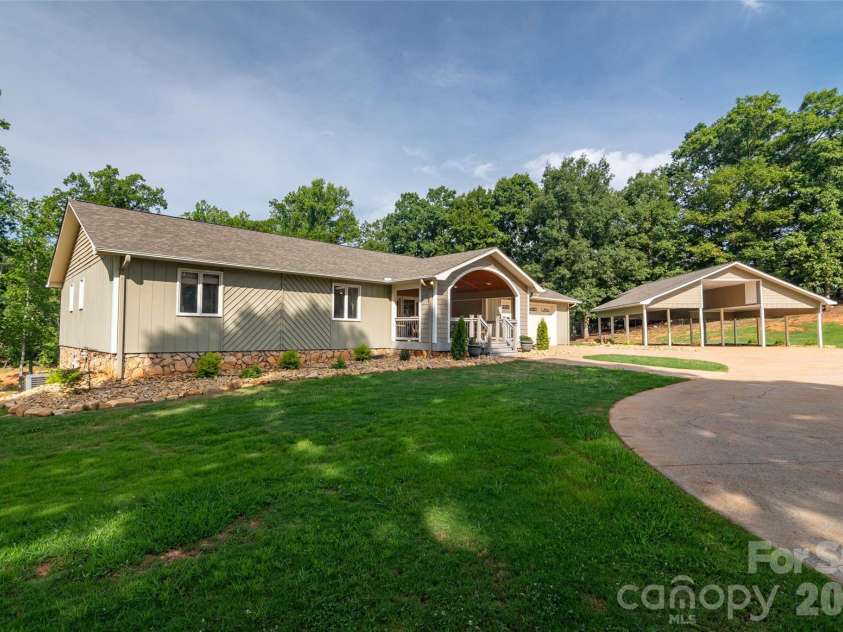 304 McMurray Road, Rutherfordton, NC 28139.  MLS# CAR4406206, YatesRealty ID 39403. 