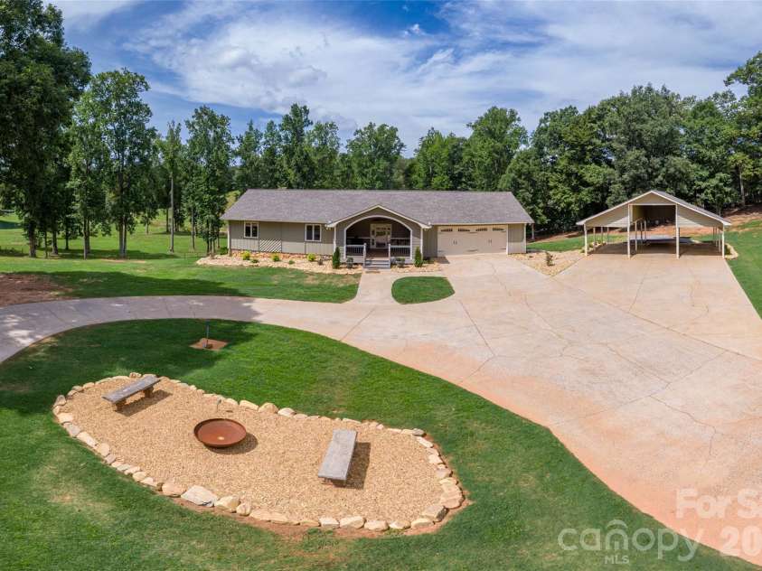 304 McMurray Road, Rutherfordton, NC 28139.  MLS# CAR4406206, YatesRealty ID 39403. 