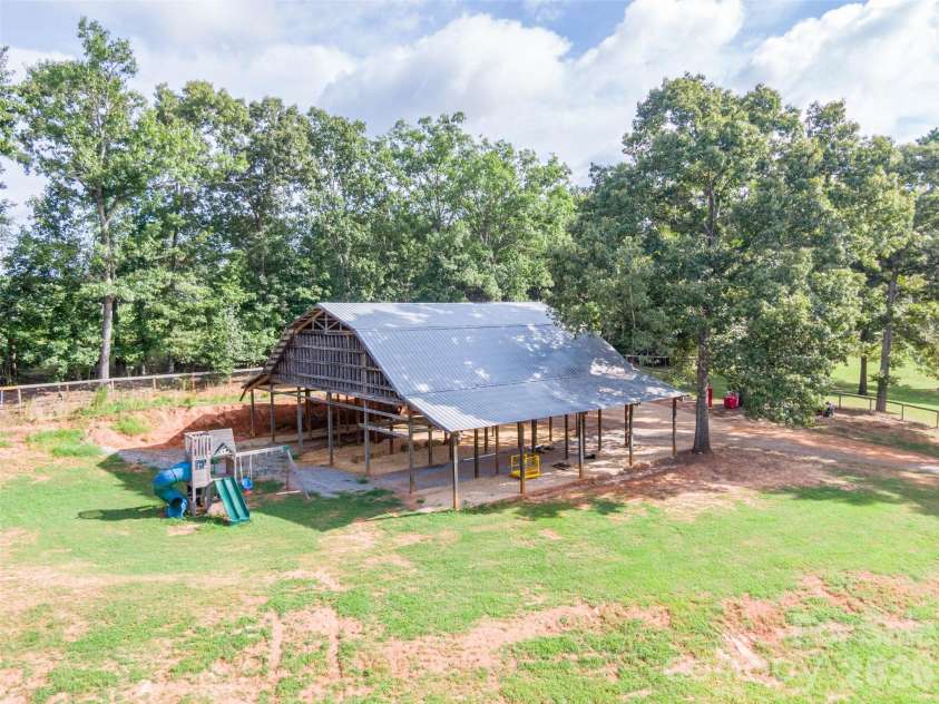 304 McMurray Road, Rutherfordton, NC 28139.  MLS# CAR4406206, YatesRealty ID 39403. 