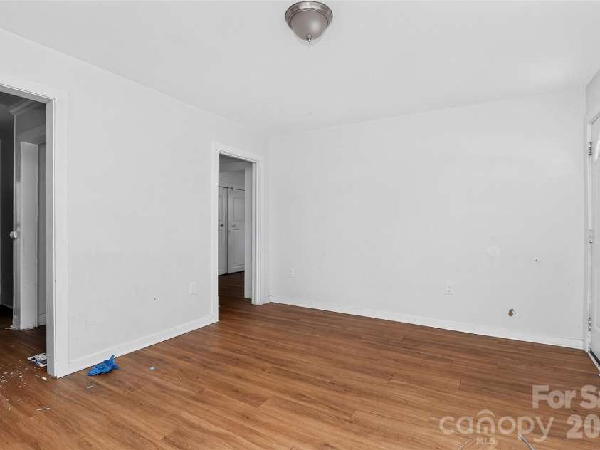 905 Rankin Avenue, Gastonia, NC 28052.  MLS# CAR4406305, YatesRealty ID 39409. 