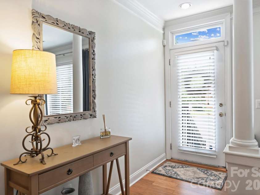1144 Hampton Gardens Lane, Charlotte, NC 28209.  MLS# CAR4406848, YatesRealty ID 39413. 