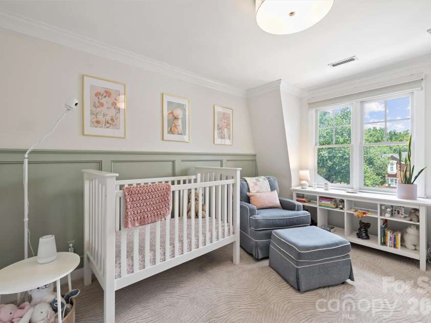 1144 Hampton Gardens Lane, Charlotte, NC 28209.  MLS# CAR4406848, YatesRealty ID 39413. 