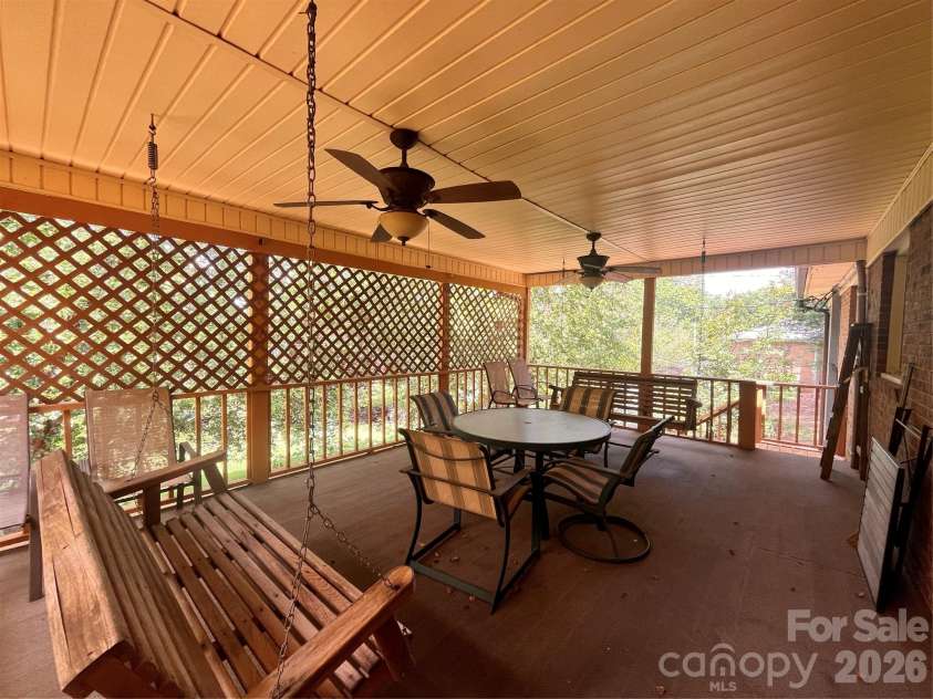 410 Thompson Street, Stanley, NC 28164.  MLS# CAR4406815, YatesRealty ID 39424. 