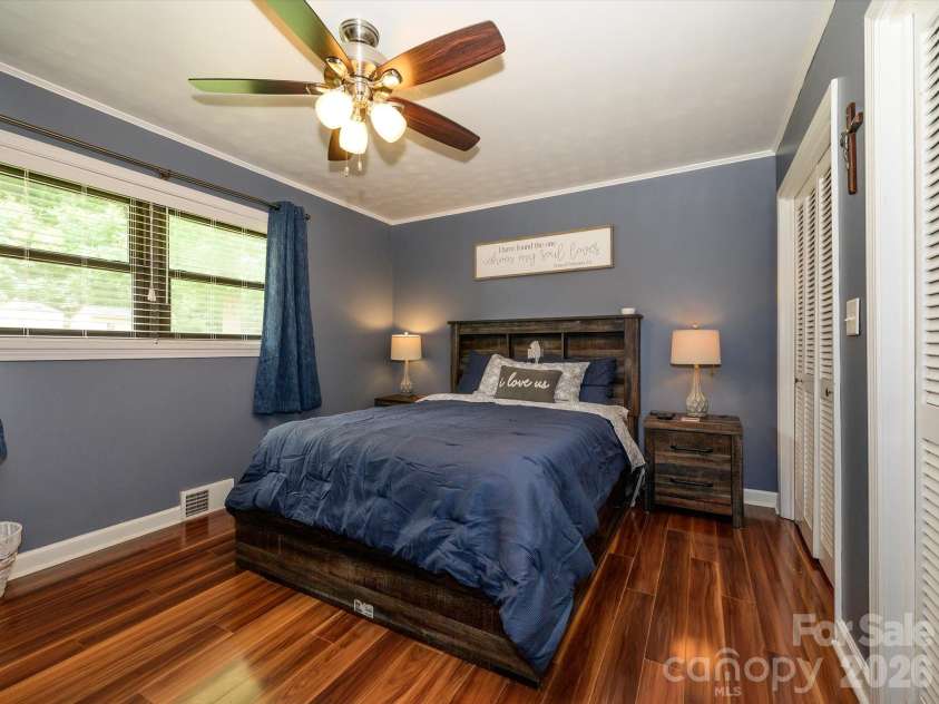 1106 Robinhood Lane, Kannapolis, NC 28081.  MLS# CAR4406023, YatesRealty ID 39426. 