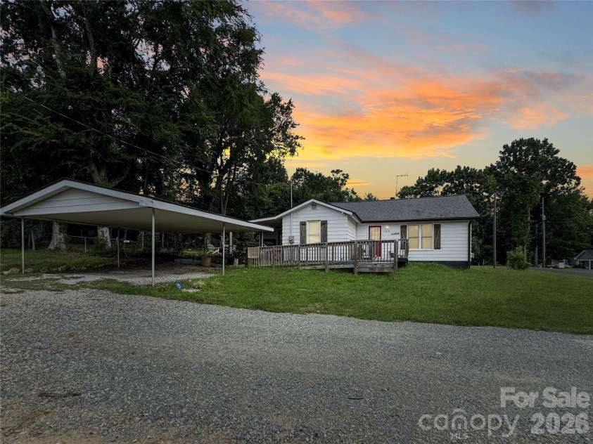 1310 Meadow Avenue, Kannapolis, NC 28083.  MLS# CAR4406498, YatesRealty ID 39429. 