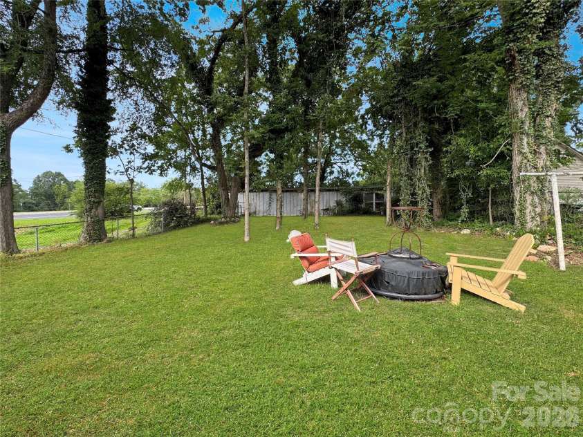 1310 Meadow Avenue, Kannapolis, NC 28083.  MLS# CAR4406498, YatesRealty ID 39429. 