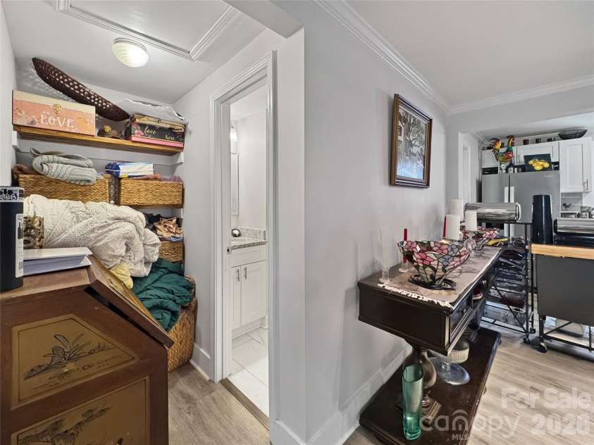 1310 Meadow Avenue, Kannapolis, NC 28083.  MLS# CAR4406498, YatesRealty ID 39429. 