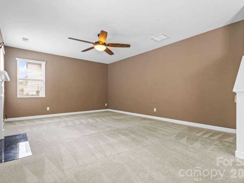 149 Wellshire Street, Mooresville, NC 28115.  MLS# CAR4286260, YatesRealty ID 3943. 