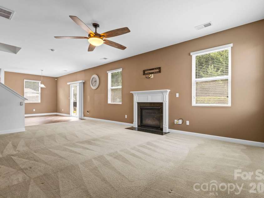 149 Wellshire Street, Mooresville, NC 28115.  MLS# CAR4286260, YatesRealty ID 3943. 