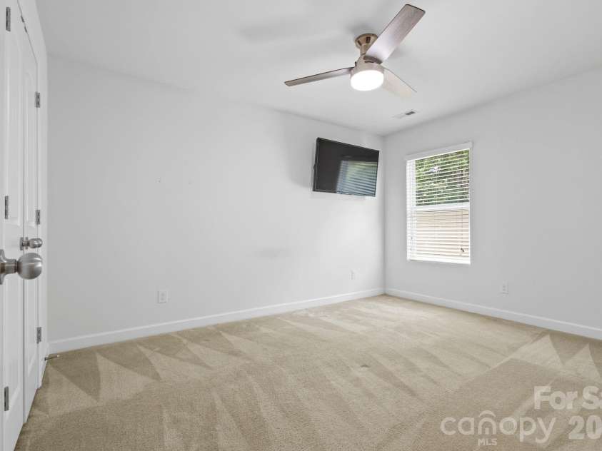 149 Wellshire Street, Mooresville, NC 28115.  MLS# CAR4286260, YatesRealty ID 3943. 