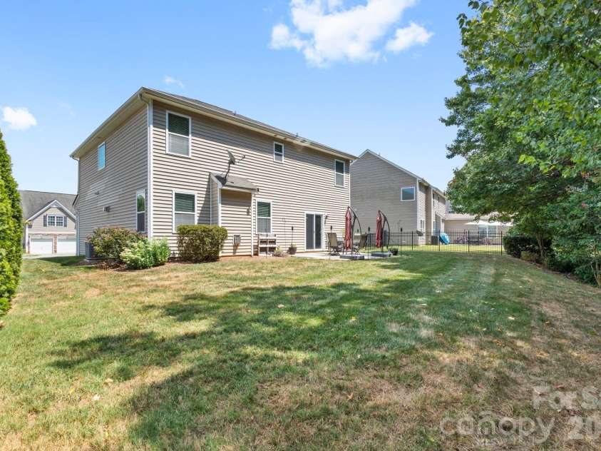 149 Wellshire Street, Mooresville, NC 28115.  MLS# CAR4286260, YatesRealty ID 3943. 