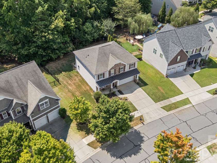 149 Wellshire Street, Mooresville, NC 28115.  MLS# CAR4286260, YatesRealty ID 3943. 