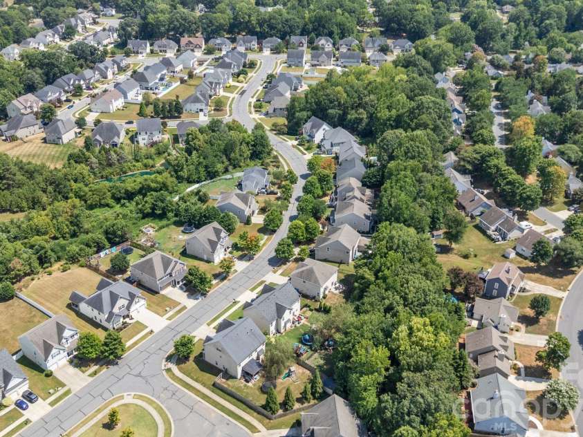 149 Wellshire Street, Mooresville, NC 28115.  MLS# CAR4286260, YatesRealty ID 3943. 