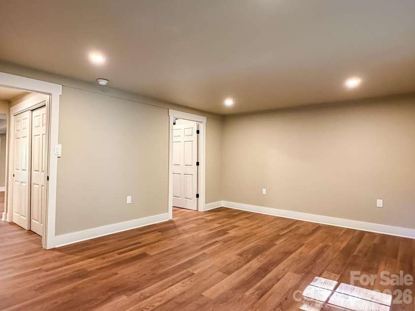 283 Robin Drive, Marion, NC 28752.  MLS# CAR4427914, YatesRealty ID 3943. 