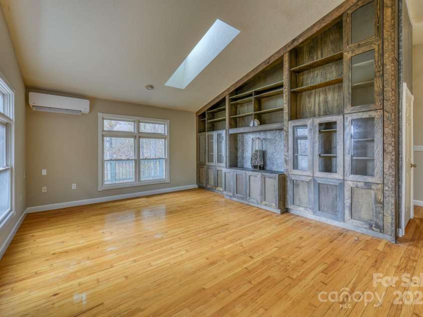 534 Parson Branch Road, Green Mountain, NC 28740.  MLS# CAR4197787, YatesRealty ID 3943. 