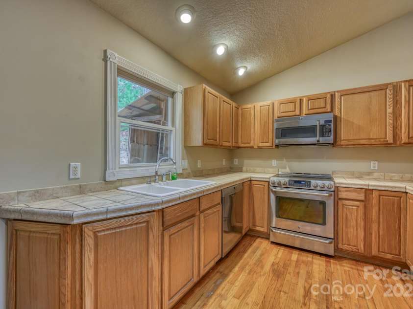 534 Parson Branch Road, Green Mountain, NC 28740.  MLS# CAR4197787, YatesRealty ID 3943. 