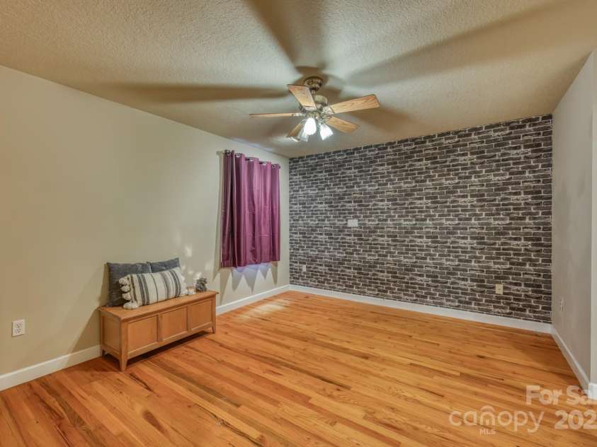 534 Parson Branch Road, Green Mountain, NC 28740.  MLS# CAR4197787, YatesRealty ID 3943. 