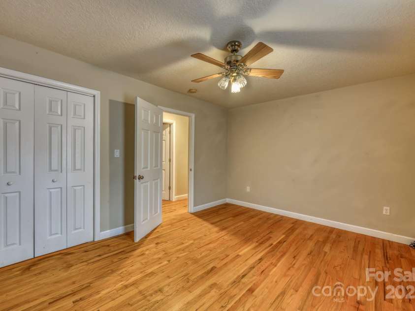 534 Parson Branch Road, Green Mountain, NC 28740.  MLS# CAR4197787, YatesRealty ID 3943. 