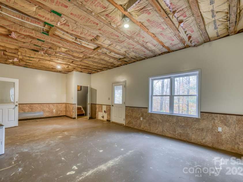 534 Parson Branch Road, Green Mountain, NC 28740.  MLS# CAR4197787, YatesRealty ID 3943. 