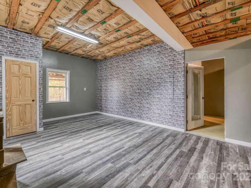 534 Parson Branch Road, Green Mountain, NC 28740.  MLS# CAR4197787, YatesRealty ID 3943. 