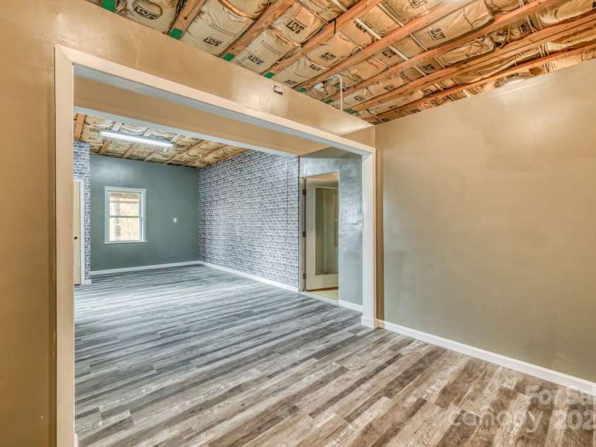 534 Parson Branch Road, Green Mountain, NC 28740.  MLS# CAR4197787, YatesRealty ID 3943. 