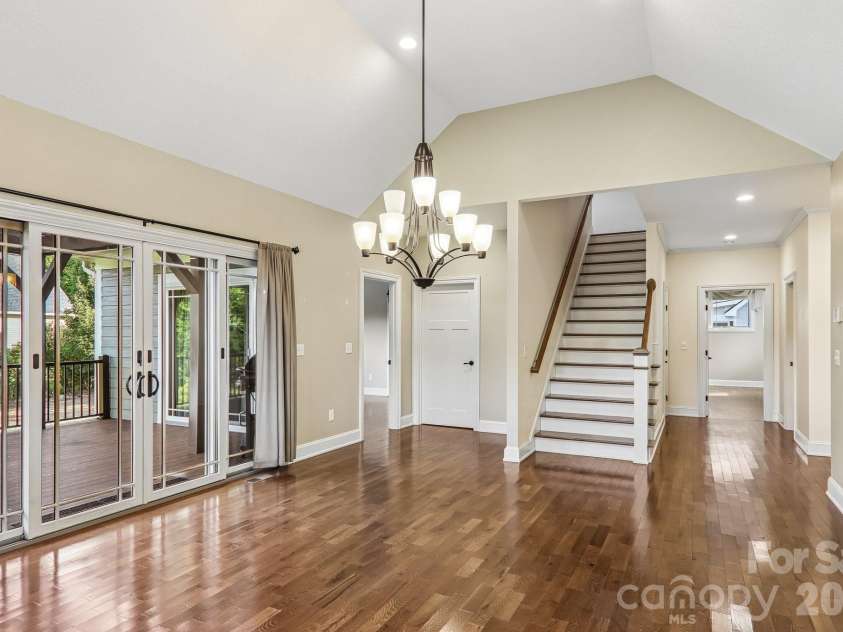17 Hamilton Woods Lane, Etowah, NC 28729.  MLS# CAR4397460, YatesRealty ID 39431. 