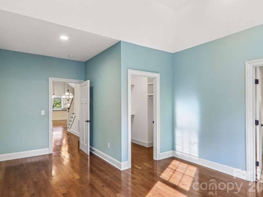 17 Hamilton Woods Lane, Etowah, NC 28729.  MLS# CAR4397460, YatesRealty ID 39431. 