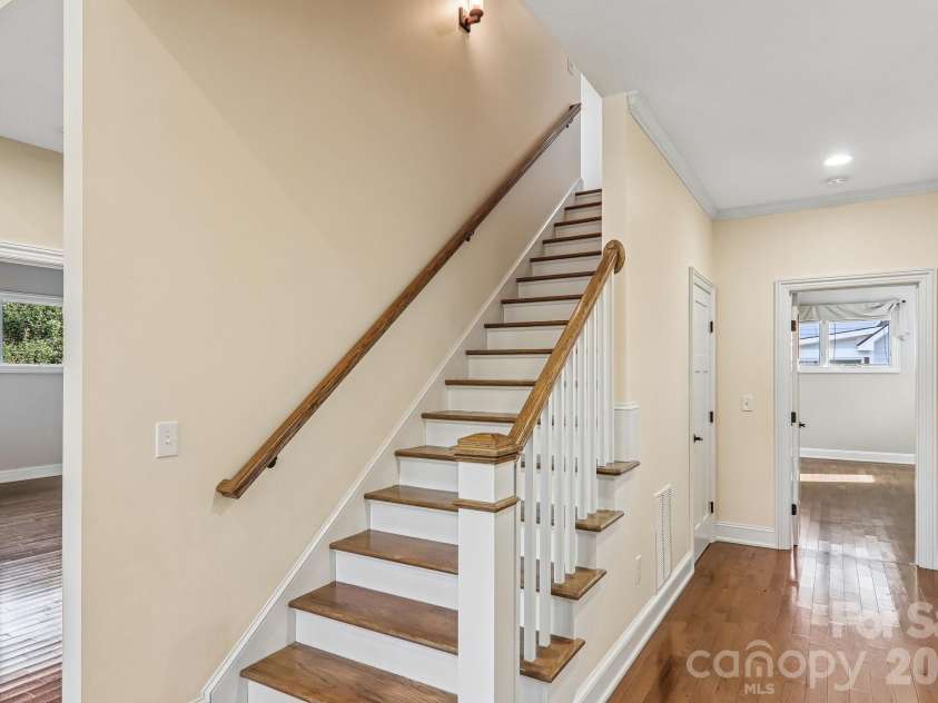 17 Hamilton Woods Lane, Etowah, NC 28729.  MLS# CAR4397460, YatesRealty ID 39431. 